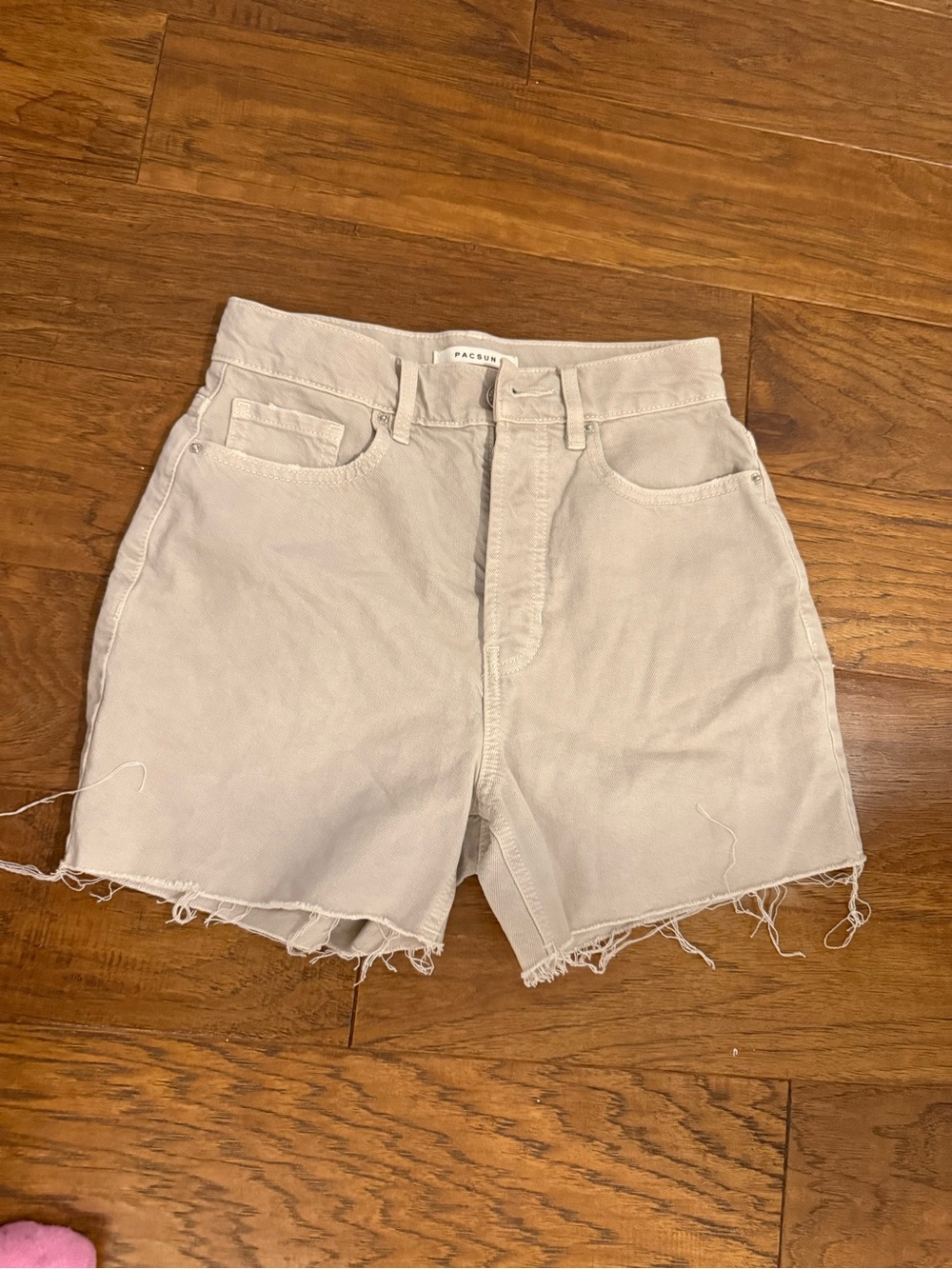 PacSun Women's High-Rise 90’s girlfriend shorts